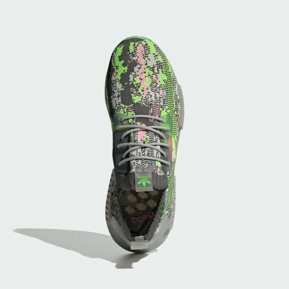 Adidas Originals NMD_R1 Primeknit 'Hyper Pop' G57939 Men's size 10.5UK 11 US NIB - Picture 5 of 7